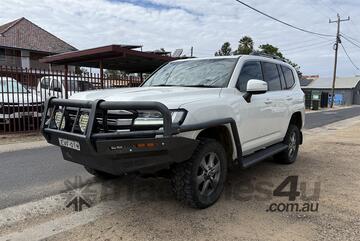 2022 Toyota Landcruiser VX 300 Series Wagon.