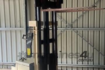 Crown 30WTF130A Pedestrian operated battery electric Walkie Stacker Forklift