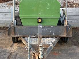 Major Trailers Mulcher/seed Spray - picture2' - Click to enlarge