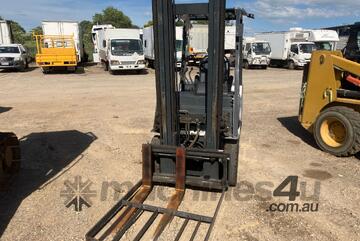 Nissan   P1F1A18DU Forklift