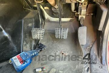 2013 Caterpillar CT630 Prime Mover