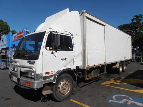Used 1999 Nissan Pantech Truck
