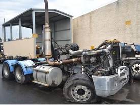 2003 FREIGHTLINER ARGOSY WRECKING - picture0' - Click to enlarge
