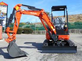 KUBOTA 2.2 Ton Mini Excavator with Expandable trac - picture0' - Click to enlarge