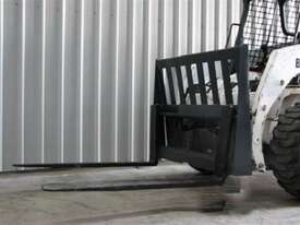 2016 Workmate Skid Steer Pallet Forks Attachment - picture0' - Click to enlarge