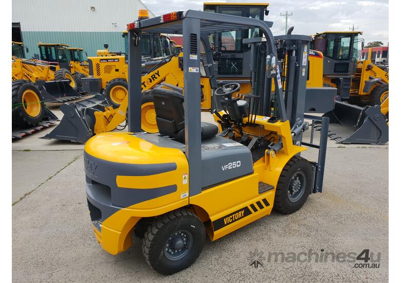 caption Victory VF25D Diesel Forklift