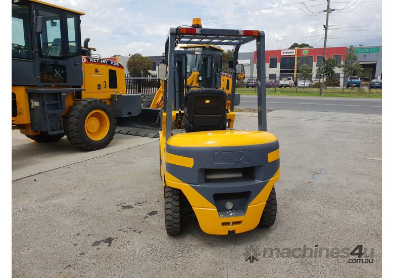 caption Victory VF25D Diesel Forklift