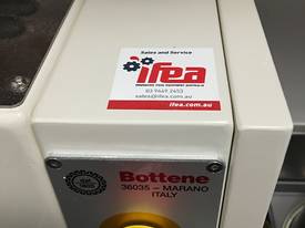 Bottene Pasta Machine - picture0' - Click to enlarge