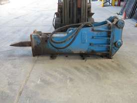 TOKU 14 ILU Hydraulic Hammer - picture0' - Click to enlarge