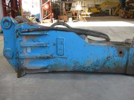 TOKU 14 ILU Hydraulic Hammer - picture2' - Click to enlarge