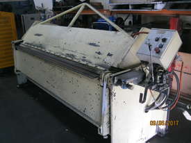 Hyclass 2440mm  (8')  x 4mm Full Hydraulic Folder - picture0' - Click to enlarge