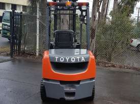 Toyota 8FD30 Diesel Forklift 4.3m Lift Late Model - picture2' - Click to enlarge