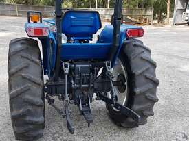 ISEKI TRACTOR 30HP - picture0' - Click to enlarge