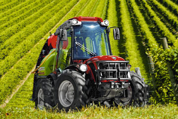 Antonio Carraro Hydrostatic 4WD 98hp Tractor - Turbocharged!