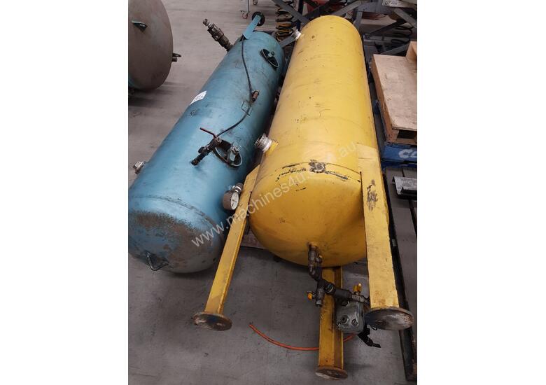 Used pilotair VERTICAL AUSTRALIAN MADE AIR TANKS350 500 600 900 Litres