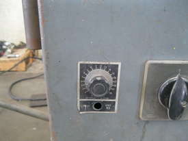 Norman Treadle Spot Welder - picture2' - Click to enlarge