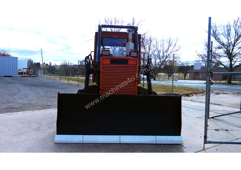 caption Dozer/Crawler 70HP