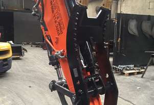 GARDNER ENGINEERING - 14 Tonne Hitch Pivot Thumb