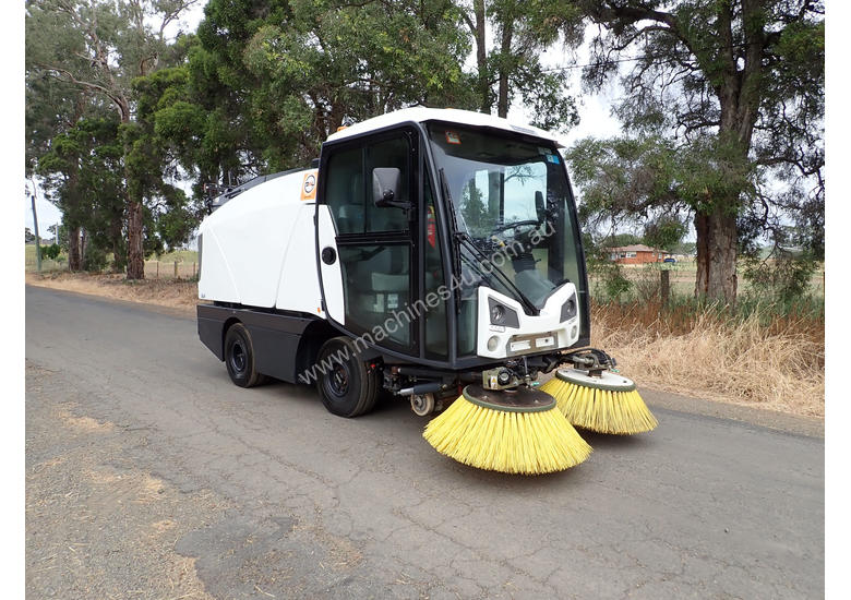 caption MacDonald Johnston CN201 Sweeper Sweeping/Cleaning