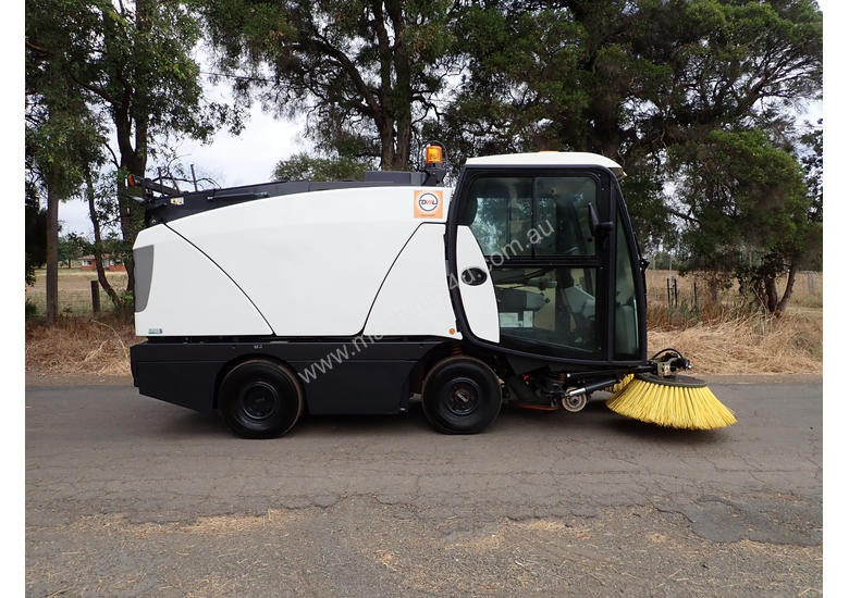 caption MacDonald Johnston CN201 Sweeper Sweeping/Cleaning