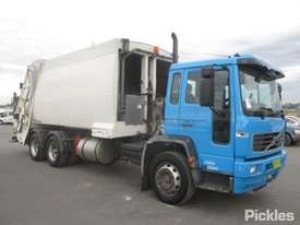 2003 Volvo FL 250 - picture0' - Click to enlarge