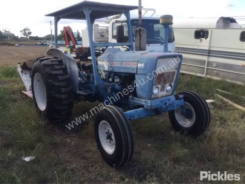 Ford 4000