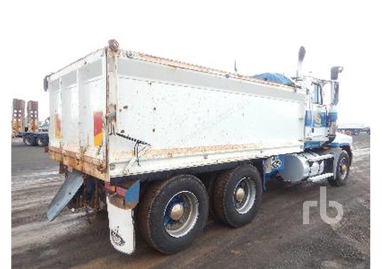 caption MACK CL688RS Tipper Truck (T/A)