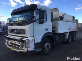 2008 Volvo FM380 - picture2' - Click to enlarge