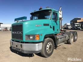 2001 Mack CH Fleet-Liner - picture0' - Click to enlarge