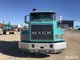 2001 Mack CH Fleet-Liner - picture1' - Click to enlarge