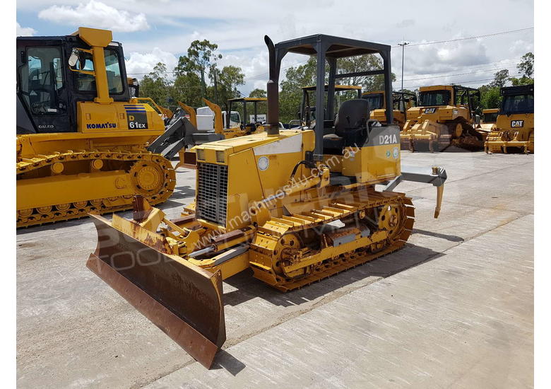 Used komatsu Komatsu D21A7 D21 Dozer DOZETC Dozer in , Listed on