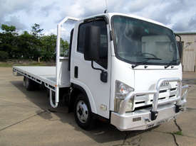 Isuzu NNR200 Tray Truck - picture1' - Click to enlarge