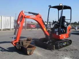 2015 Kubota KX018-4 - picture0' - Click to enlarge