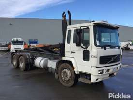 2003 Volvo FL 250 - picture0' - Click to enlarge