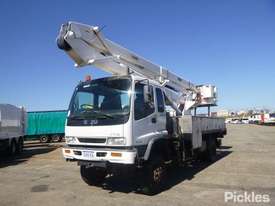 1998 Isuzu FTS 750 - picture2' - Click to enlarge