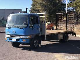 1998 Hino FC3J Series - picture2' - Click to enlarge