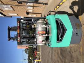 Mitsubishi Counter Balance Forklift  - picture0' - Click to enlarge