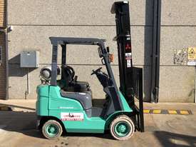 Mitsubishi Counter Balance Forklift  - picture2' - Click to enlarge