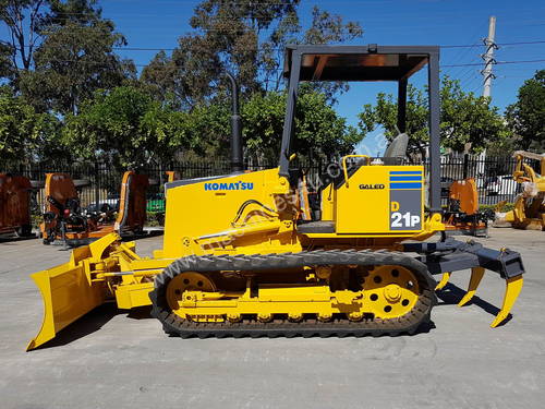 2005 Komatsu D21P-8 Dozer /w Rubber Tracks DOZETC