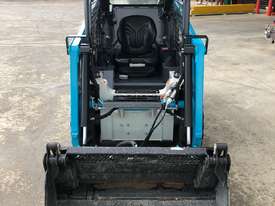 LOW HOUR Toyota Huski skidsteer and Trailer Package! Go straight to work!  - picture1' - Click to enlarge