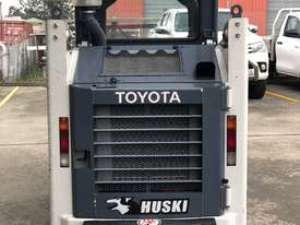 LOW HOUR Toyota Huski skidsteer and Trailer Package! Go straight to work!  - picture2' - Click to enlarge