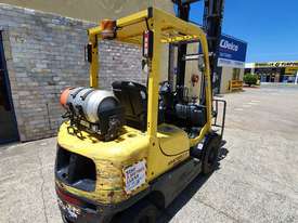 Hyster H2.5TX 2.5t 2 stage 4.55m mast  - picture1' - Click to enlarge