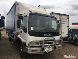 2004 Isuzu FRR550 - picture0' - Click to enlarge