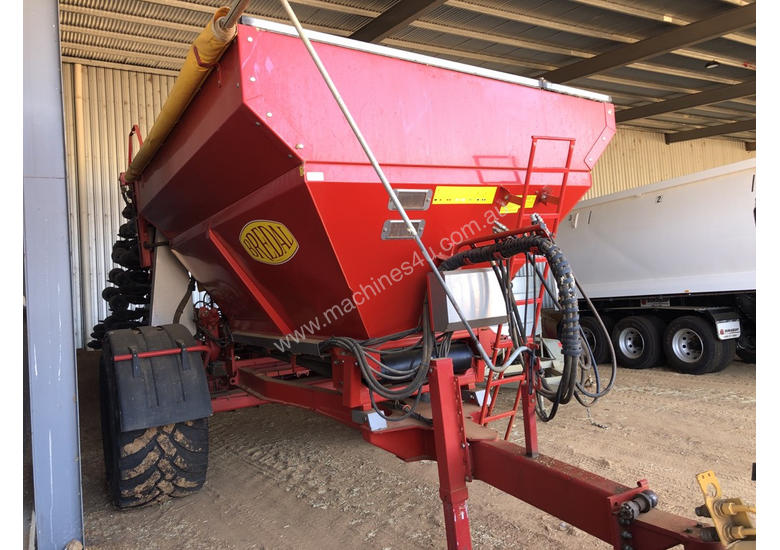 Used 2018 Bredal Bredal K105 Fertilizer Manure Spreader Fertilizer