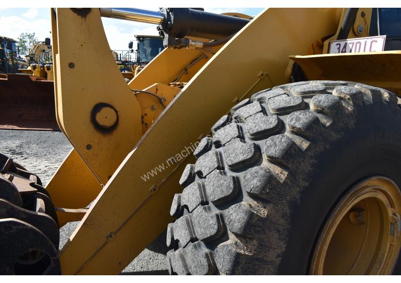 caption CATERPILLAR 950K Wheel Loaders integrated Toolcarriers