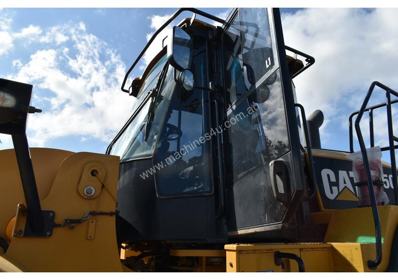 caption CATERPILLAR 950K Wheel Loaders integrated Toolcarriers