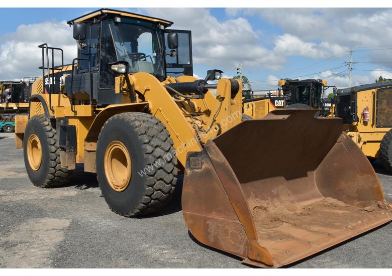 caption CATERPILLAR 950K Wheel Loaders integrated Toolcarriers