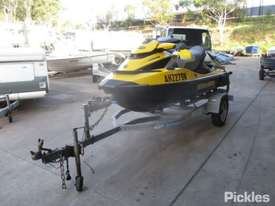 2010 Seadoo RXT 260-S - picture2' - Click to enlarge