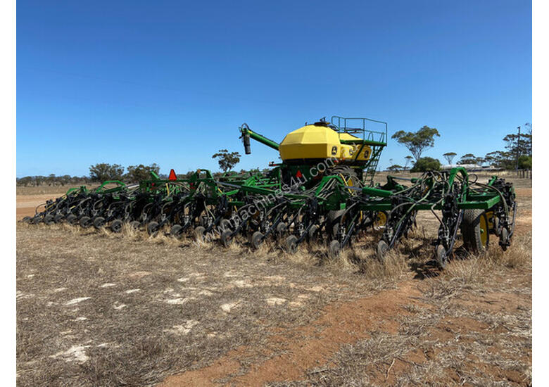 caption 2013 John Deere 1870 ConservaPak Air Drills