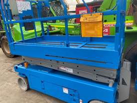 2 GS-2046 Scissor Lifts with option to buy as is or pay additional for a rebuild  - picture1' - Click to enlarge